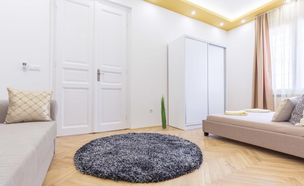 Real Apartments Zoltan Ii. Budapest Exterior photo